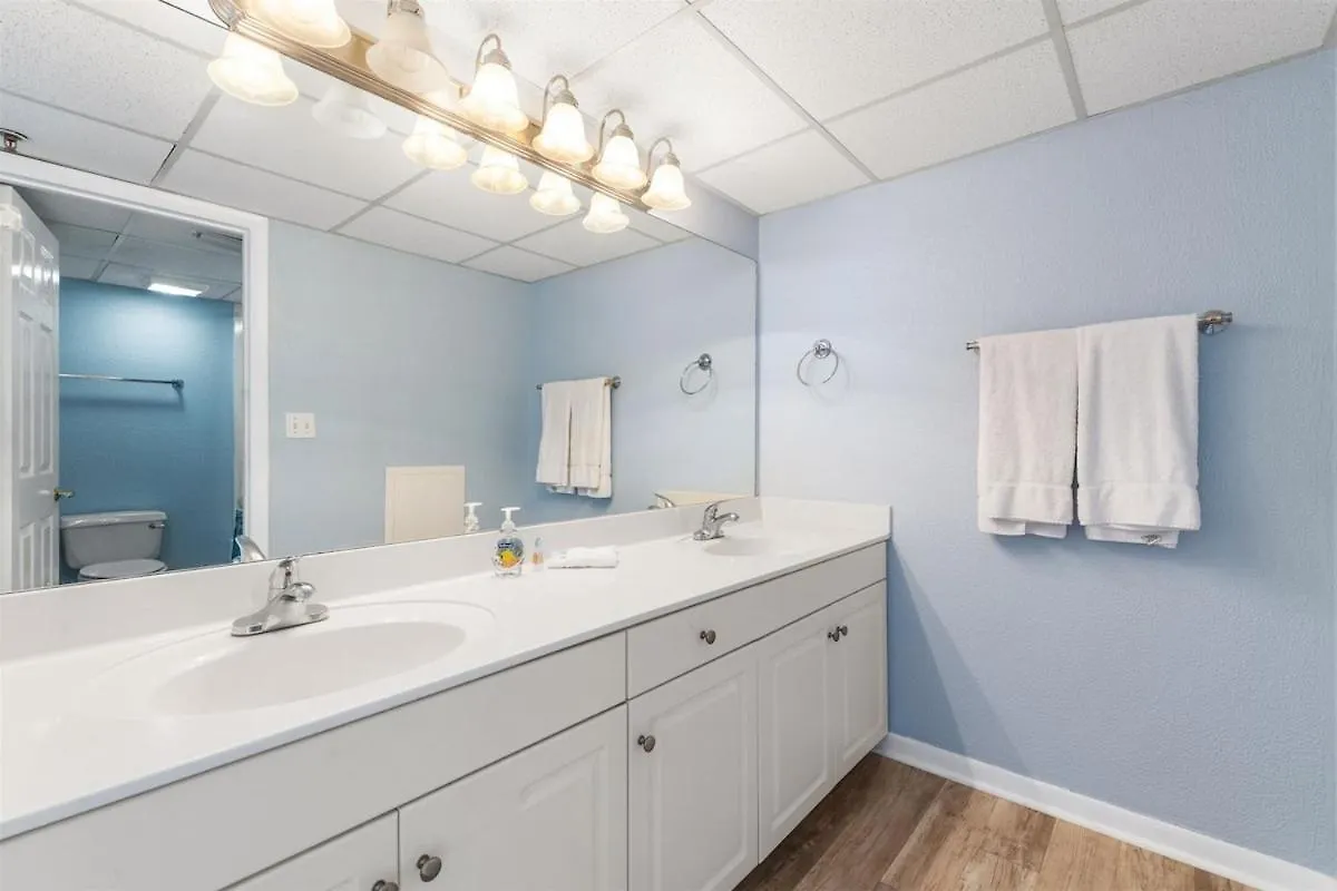 Long Beach Tower 2 #703 Beachfront 2 Bedroom 2 Ba Panama City Beach